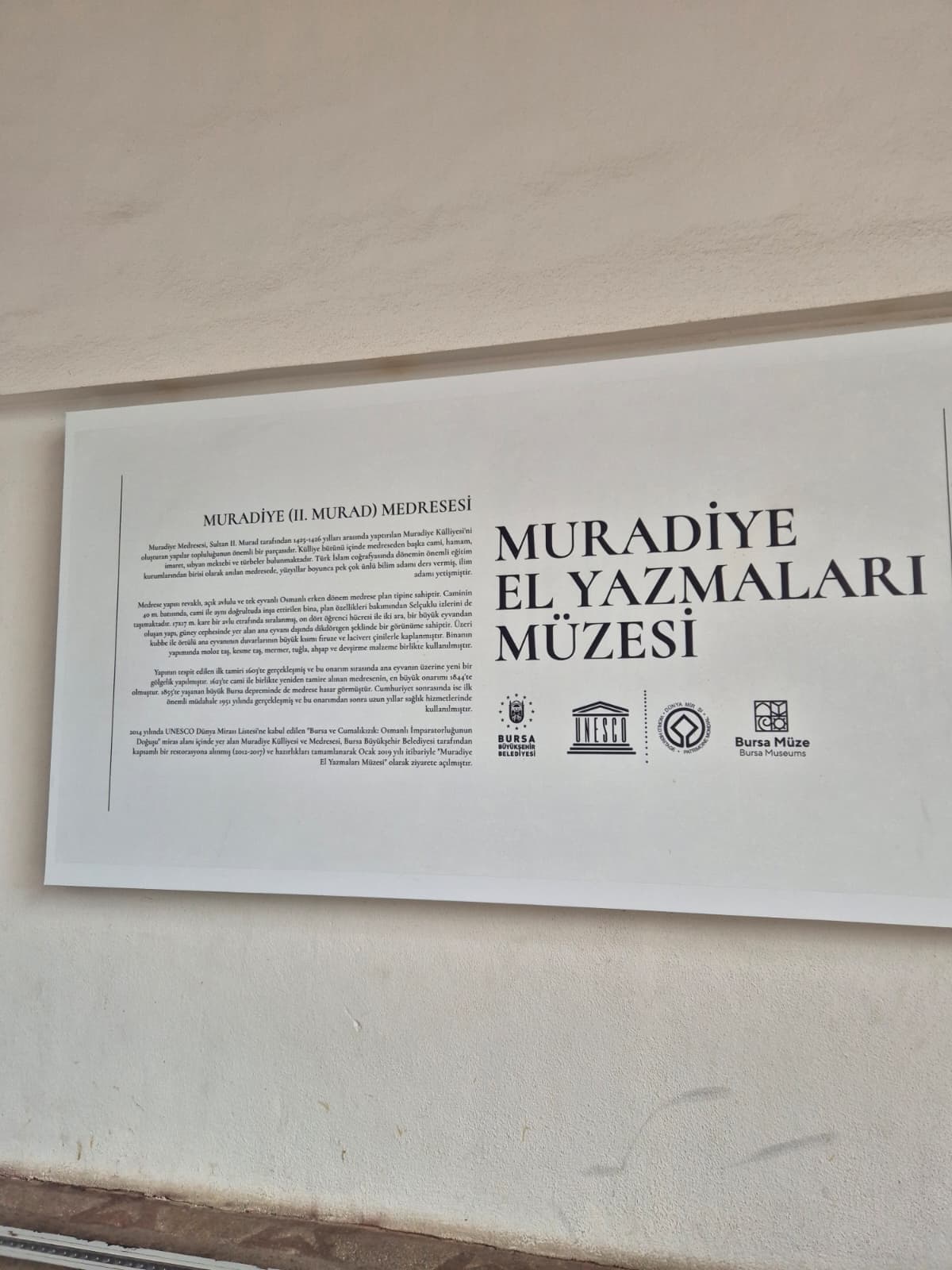 Bursa'nın tarihini ve kültürünü, üniversite öğrencilerinin geziye rehberlik edeceği grup etkinlikleriyle birlikte keşfetmeyi planlıyoruz. Belirli tarihlerde ve sınırlı kontenjanla düzenlenecek gezilere bilet alarak katılabileceksin.
